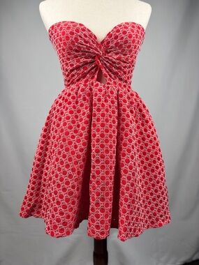 Altar’d State Red Strapless Eyelet Mini Dress Twist Front Small